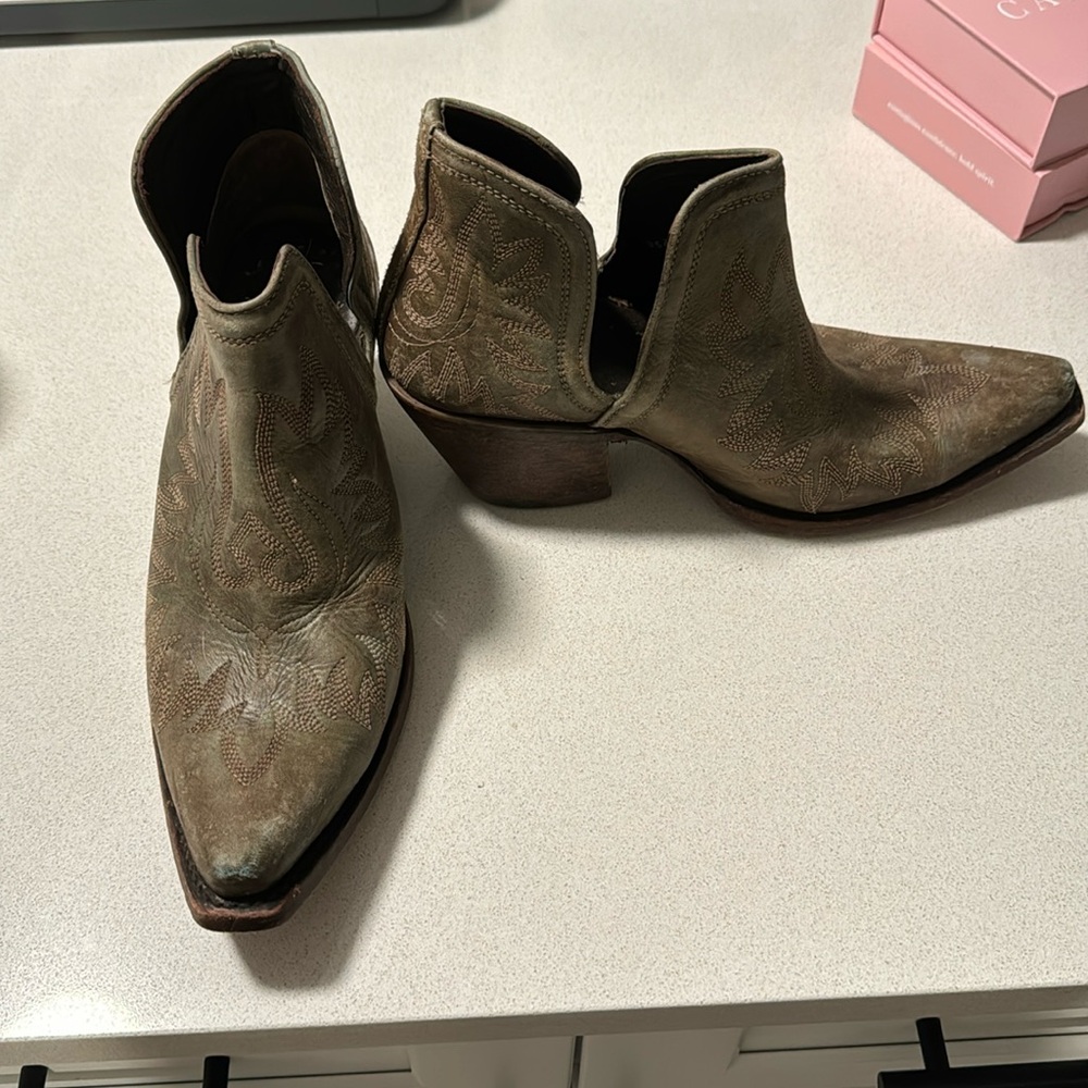 Ariat Brown Ankle Boots
